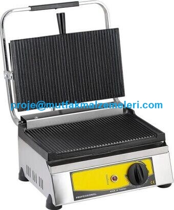 Endüstriyel Klasik Tost Makinası:Büfelerde kafelerde tostçularda kullanılan tost makinalarından olan bu endüstriyel klasik tost makinasını tost yapma hazırlama işlerinizde kullanabilirsiniz - Endüstriyel klasik tost makinası satış telefonu 0212 2370749