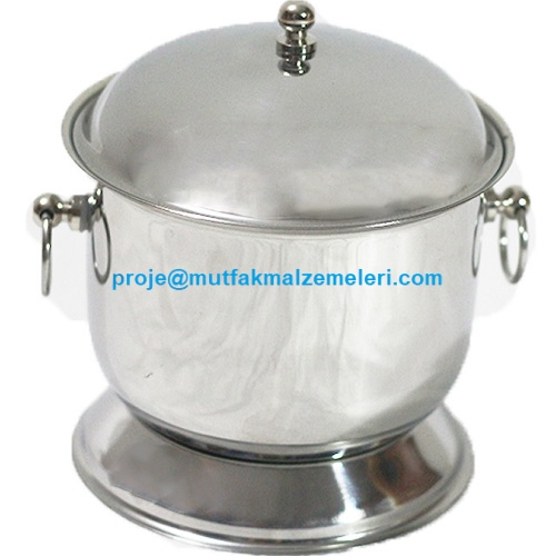 Restoranlarda masalarda servis edilecek içecekler için buz kovası, kulüplerde içecekte kullanılacak parmak buzların, kırık buzların servisinde kullanılan buz kovasıdır