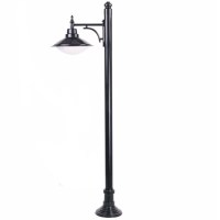 300 cm yüksekliğinde siyah renkli DPA 1729 sokak aydınlatma direği. Metal gövdeli, polikarbon camlı ve dekoratif başlıklı dış mekan aydınlatma armatürü görseli. Park, bahçe ve siteler için üretilmiş uzun ömürlü ve hava koşullarına dayanıklı aydınlatma di