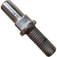 42 numara kıyma makinesi helezon mili. Bir tarafı civata dişli, diğer tarafı bıçak oturması için kare formlu profesyonel et çekme makinesi cıvatası yedek parçası. Alveo, Mateka, Yılmaz, Boğaziçi, Empero, Arı uyumlu burgu mili. #kıymamakinesi #kasap tamir