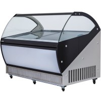 LED aydınlatma sistemiyle dondurma çeşitlerini ön plana çıkaran, kavisli temperli cam yapısına sahip 16 kaseli açık teşhir reyonu. Pastane ve kafeler için iştah açıcı bir sunum sağlayan, şık ve modern tasarımlı dondurma vitrini.