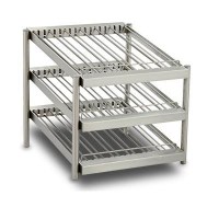 304 kalite paslanmaz çelikten imal edilmiş, üç gözlü kaydırmalı bardak ve fincan rafı. Profesyonel mutfaklar için tasarlanmış, ergonomik yapısı ve dayanıklı gövdesiyle öne çıkan bardak istifleme ve durulama rafı modeli.