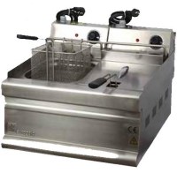 53,5x60x31 cm ölçülerinde, iki adet GN 1/2-150 küvete sahip, 304 kalite paslanmaz çelik gövdeli çiftli elektrikli fritöz. EGO termostatlı, 220V enerji ile çalışan, ayarlanabilir ayaklı ve elektronik gösterge lambalı sanayi tipi fritöz modeli.