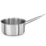 Gastronomi dünyasının vazgeçilmezi 20x13 cm kaçarola, derin yapısı ve 4,1 litrelik hacmiyle soslar, çorbalar ve haşlamalar için mükemmeldir. Endüstriyel mutfak standartlarında üretilen bu ürün, uzun ömürlü kullanım ve kolay temizlik avantajı sağlar.