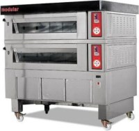 Çift katlı taş tabanlı endüstriyel baklava ve pizza fırını. LCD dijital kontrollü, paslanmaz çelik gövdeli, 122.5x92 cm iç ebatlı, 685 kg ağırlığında, profesyonel mutfaklar için uygun yüksek kapasiteli taş tuğlalı pişirme fırını.