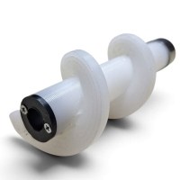 Kakao Melekleri 5 katlı çikolata şelalesi ile tam uyumlu polietilen helezon parça. Eriyen çikolatayı alt hazneden yukarı taşıyarak kusursuz akış sağlar. 11.5 cm boyunda ve gıdaya uygun kaliteli malzemeden üretilmiştir. Tamir ve yedek parça garantisiyle.
