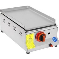 Paslanmaz çelik gövdeli, pik döküm pişirme yüzeyli, emniyet ventilli ve kompakt tasarımlı profesyonel set üstü ızgara görseli. Kafe ve büfe tipi doğalgazlı pleyt ızgara modeli. #PleytIzgara #MutfakEkipmanları