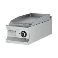 Paslanmaz çelik gövdeli, set üstü kullanıma uygun endüstriyel elektrikli düz ızgara. Ön panelde ısı ayar termostatı, kolay kontrol şalteri ve yağ toplama çekmecesi bulunan profesyonel kafeterya tipi pleyt pişirici tasarımı detayı.