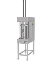 240 cm yüksekliğinde, hidrolik sistemle çalışan ve 25 kg et haznesine sahip profesyonel sucuk doldurma makinesi. Paslanmaz çelik aksamı ve dikey tasarımıyla et entegre tesisleri ve askeri mutfaklar için uygun sanayi tipi sucuk dolum cihazı.