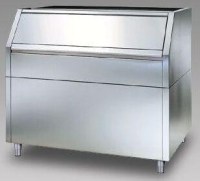 Modüler kar buz makinaları altına yerleştirilen, 500 kg buz depolama kapasiteli, paslanmaz çelik sacdan üretilmiş, iç yüzeyi non-toxic plastik kaplı ve ısı yalıtımlı endüstriyel kırık buz makinası haznesi.