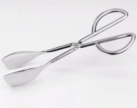 Endüstriyel mutfak ve barbekü standartlarında üretilen 26 cm makaslı model maşa, yüksek ısıya dayanıklı paslanmaz gövdesiyle uzun ömürlü kullanım sunar. Ergonomik tasarımıyla et ve sebzeleri kolayca çevirmenizi sağlar.