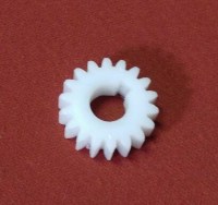 Mikser Dişlileri:Set üstü mikser dişlileri sanayi tipi mikser dişlileri karıştırıcı çırpıcı dişlilerinden kaliteli polyamidle imalatı yapılan mikser dişlisi endüstriyel mikser dişlileri fabrikası üretimi kama yarığı olan 18 dişli mikser dişlisidir.Mikser