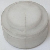 Motorlu Et Kemik Kesme Makinası Testeresi Bıçak Yatağı:Motorlu kemik kesme makinası testereleri mezbaha tipi et kesme makinası bıçakları et kemik kesme hızarı testere bıçağı parçalarından bu polyamid parça Mateka motorlu et kemik kesme makinalarının test