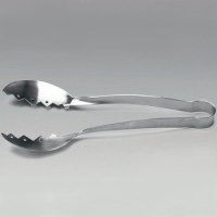 Dişleri sayesinde uzun makarnaları ve malzemelerini düşürmeden kavrayıp sunmaya yarayan noodle maşası çeşitlerindendir