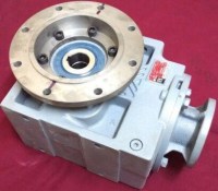 Omis hamur yoğurma makinası redüktörleri sanayi tipi hamur yoğurma kazanlarının şanzımanları spiral hamur yoğurucu yedek parçalarından bu endüstriyel hamur karıştırıcısı redüktörü Boxer 80 modeli Omis spiral hamur yoğurma kazanı redüktörü