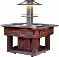 Lüks restoranlar için tasarlanmış, üst tablası doğal granit ve yan panelleri koyu dekoratif ahşap kaplamalı soğutmalı açık büfe teşhir ünitesi. Şık tasarımıyla otel lobileri ve kahvaltı salonları için estetik soğuk servis çözümü.