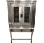 90x90x160 cm ebatlarında, paslanmaz detaylı ve LPG ile çalışan profesyonel pastacı fırını. Pasta, börek ve poğaça üretimi için uygun, yüksek ısı kapasiteli ve 30 mbar gaz basıncıyla çalışan sanayi tipi büyük fırın modeli.