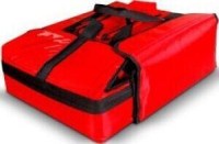 Bu pizza taşıma çantası yanlarında bulunan cepleri sayesinde içecek ve soslarınızı dökülmeden rahat bir şekilde taşıyabilmenize imkan sağlar.