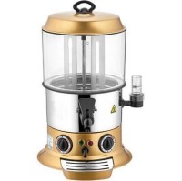 İmalatçısından 9 litre kapasiteli sıcak çikolata ve salep ısıtma makinesi; benmari soğutma sistemli ve paslanmaz çelik rezistanslıdır. Kafeler için uygun, kolay temizlenebilir musluklu ve damlalıklı profesyonel içecek ısıtıcı. #CafeEkipmanları