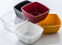 GS-02 Polikarbonat Sosluk Reçellik: 7x7 cm ölçülerinde, dayanıklı ve hijyenik kahvaltı sunum kabı. Bal, reçel, marmelat ve sos servisleri için beyaz, kırmızı, sarı ve siyah renk seçenekleriyle profesyonel mutfak ekipmanı. #Sosluk #Reçellik #GS02 #Sunum