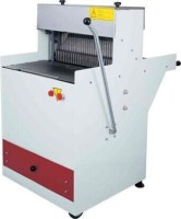 Trabzon Ekmeği Dilimleme Makinesi:Trabzon ekmeği dilimleme makinesi ile ekmek fırınlarında meşhur Trabzon Vakfıkebir ekmeklerinizi eşit ölçülerde ve kusursuz bir biçimde dilimleyebilirsiniz - Trabzon ekmeği dilimleme makinesi satışı 0212 2370749