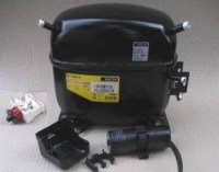 Vitrin Buzdolabı Ekovatı:Secop sanayi tipi buzdolabı motorlarından 1/2 hp 10.29 cm3 gücünde R404 a soğutucu gazıyla çalışan 220 voltluk buzdolabı ekovatı vitrin tipi buzdolabı kompresörü satışı 0212 2536412