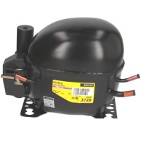 Sanayi tipi buzdolapları için üretilen Secop NF 7 MLX ekovat, yüksek verimliliği ve sessiz çalışma prensibiyle öne çıkar. R404A gazlı sistemlere tam uyumlu 3/8 HP motor gücüyle vitrin tipi ve tezgah altı dolaplarda uzun ömürlü kullanım sunar. Orijinal ye