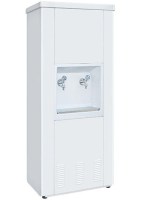 Hijyenik PC iç haznesi ve 150W ekonomik motor gücüyle fabrikalar, okullar ve şantiyeler için idealdir. Ayak pedalı sayesinde el değmeden su içme imkanı sunan bu profesyonel cihaz, damacana ile de kullanılabilir.